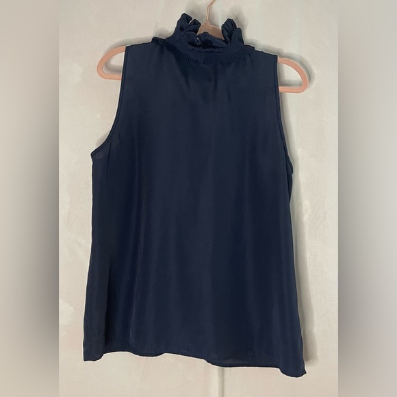 J.Crew 100% Ruffle Bow Sleeveless Blouse Size dark navy Large - Picture 2 of 7